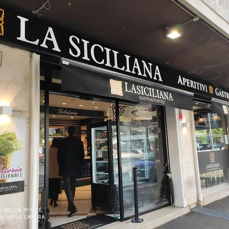 Penzion Ziani Vatican Boutique 4*